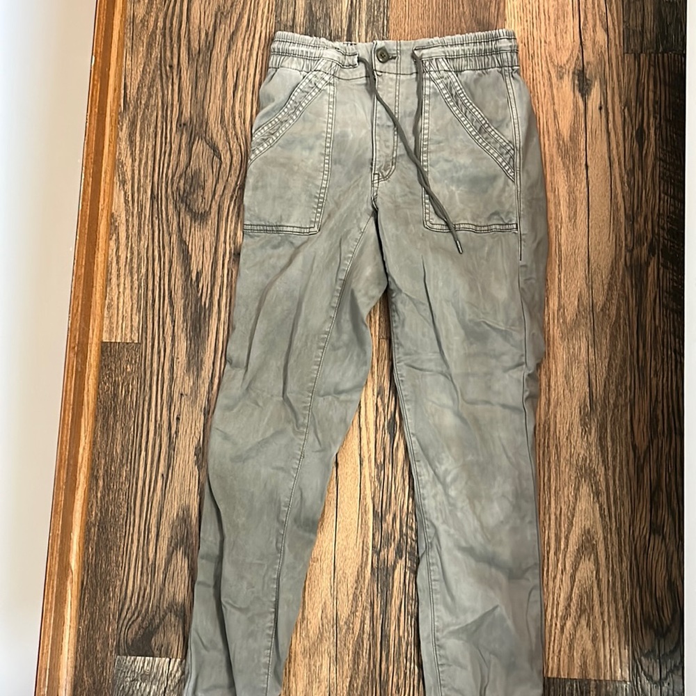 American Eagle Pants Size 6